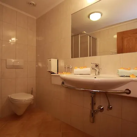 Gmuenderklause Guest house Gerlos