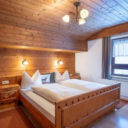 Gmuenderklause Guest house